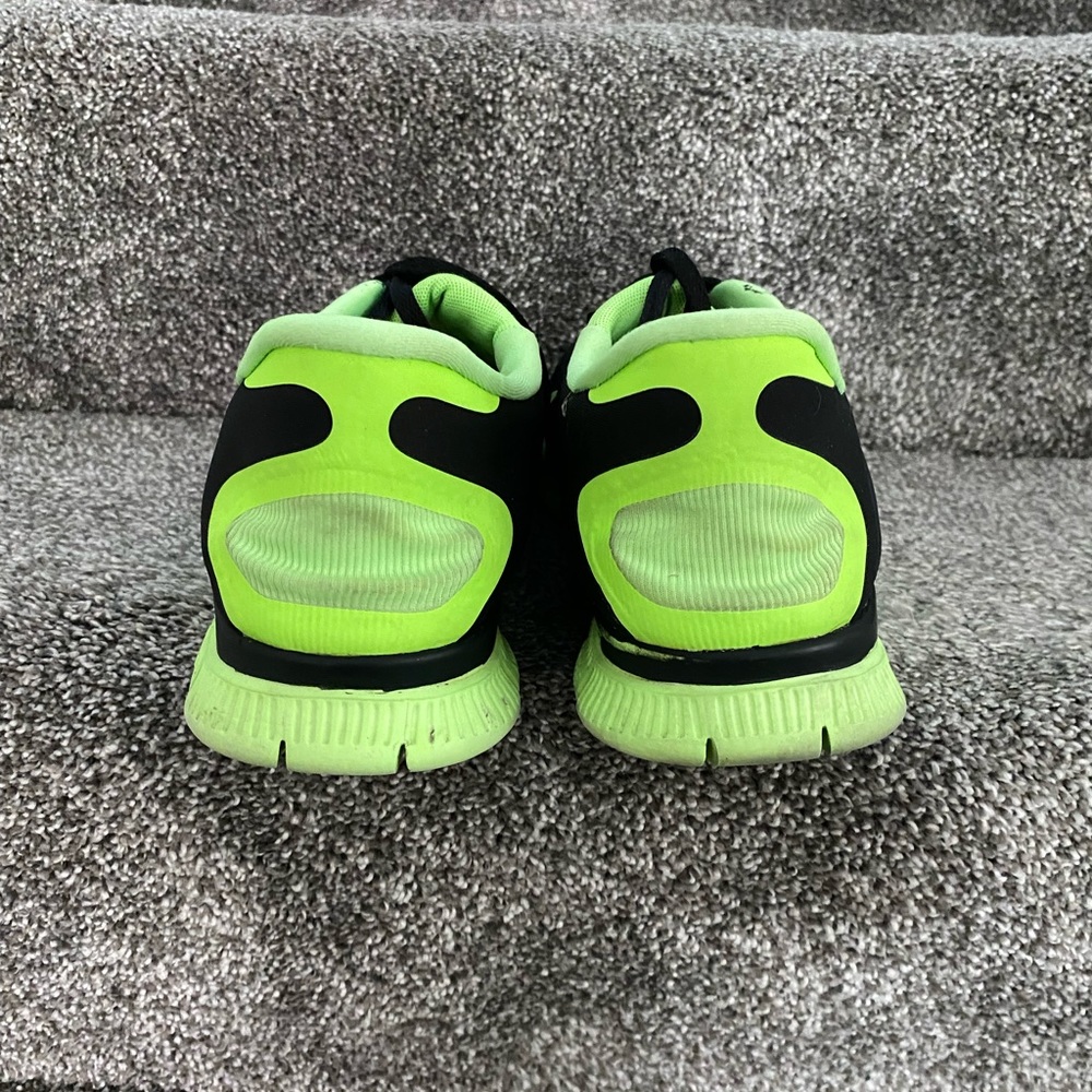 Livestrong Nike men shoe - Picture 5 of 8